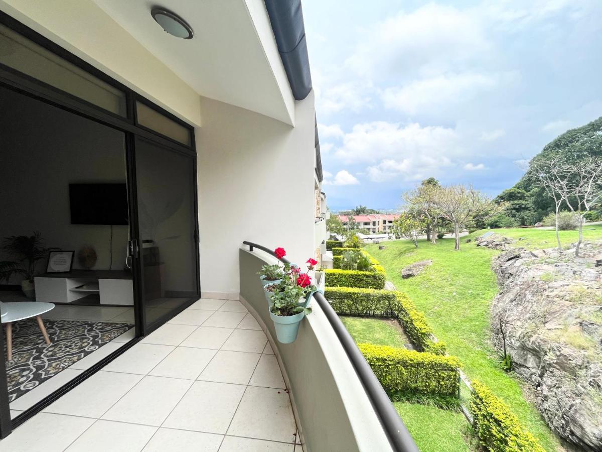 Cr Mariposa Rentals Comfortable Penthouse, Ac, Pool, Gym, Tennis Санта-Ана Екстер'єр фото